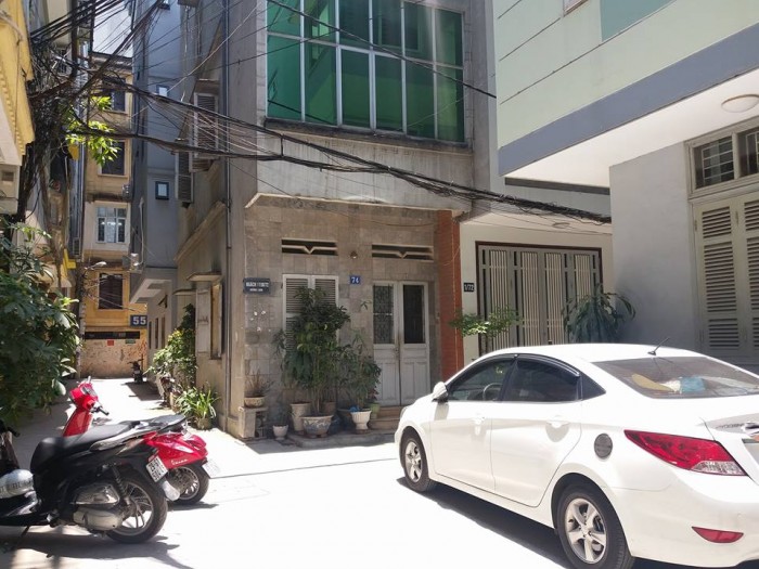 Cần bán nhà phố Minh Khai 42m2, 4 tầng, phân lô, ô tô