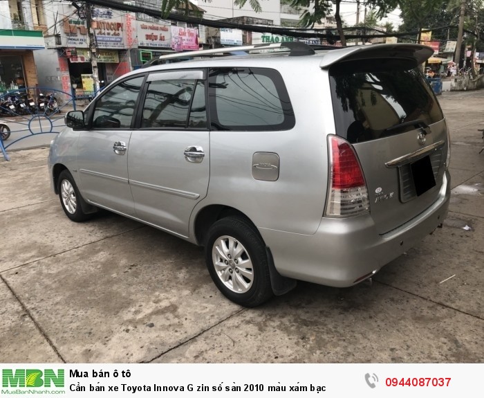 Cần bán xe Toyota Innova G zin số sàn 2010 màu xám bạc