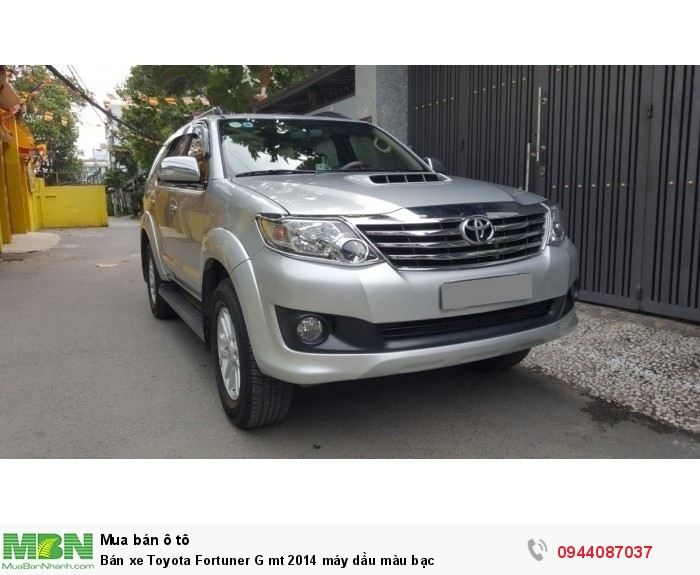 Bán xe Toyota Fortuner G mt 2014 máy dầu màu bạc