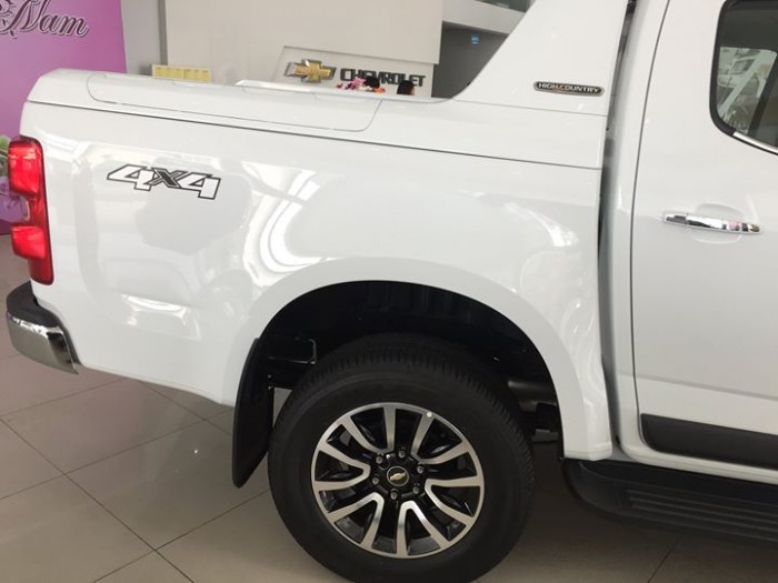 Chevrolet Colorado giá tốt - Hỗ trợ trả góp 90% - Đủ màu giao ngay