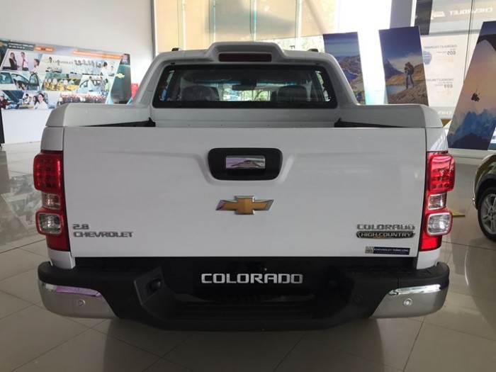 Chevrolet Colorado giá tốt - Hỗ trợ trả góp 90% - Đủ màu giao ngay