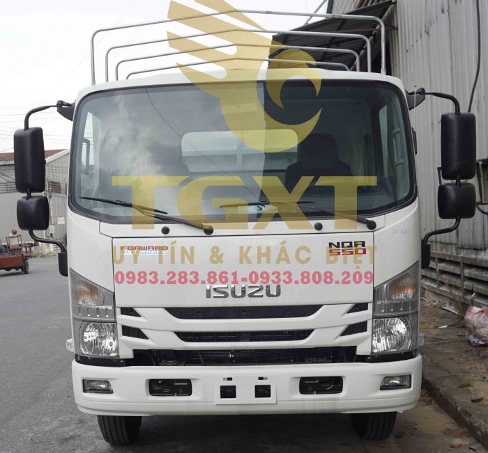 Xe tải 5t5 Isuzu nqr75le4 đời 2018