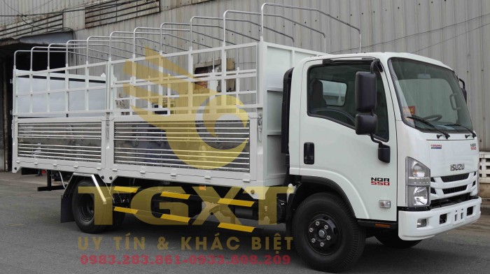 Xe tải 5t5 Isuzu nqr75le4 đời 2018