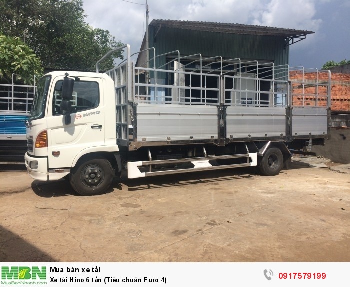 Xe tải Hino 6 tấn (Tiêu chuẩn Euro 4)