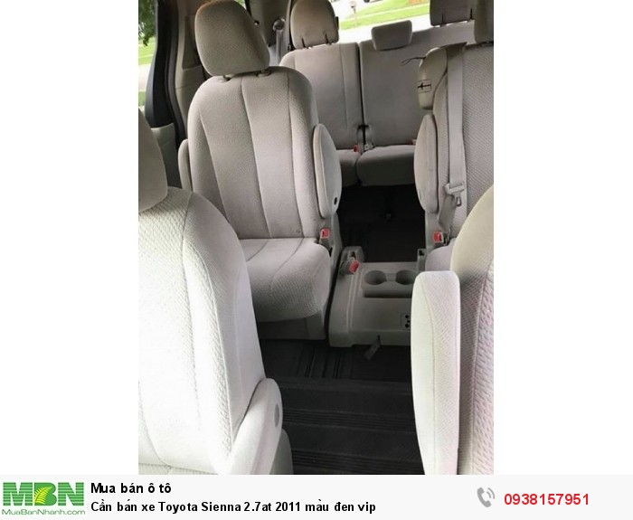 Cần bán xe Toyota Sienna 2.7at 2011 màu đen vip