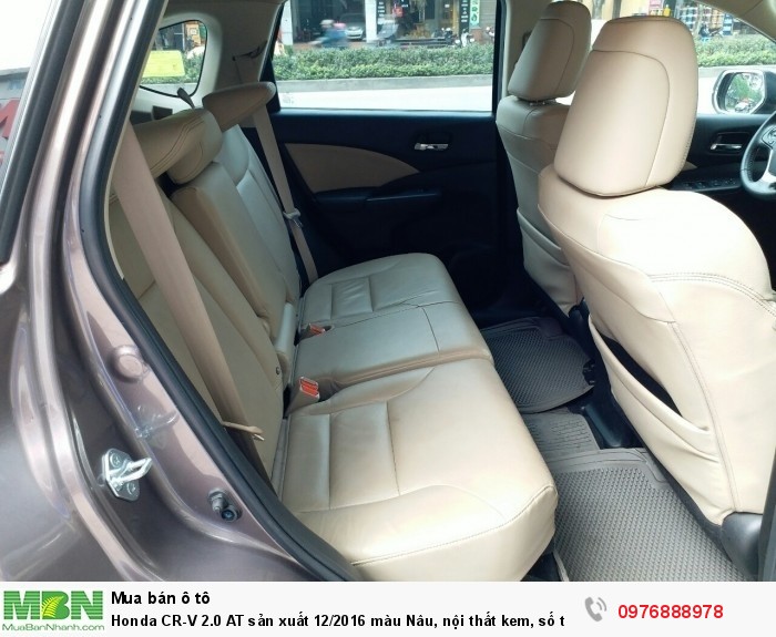 Honda CR-V 2.0 AT sản xuất 12/2016 màu Nâu, nội thất kem, số tự động. Biển Hà Nội