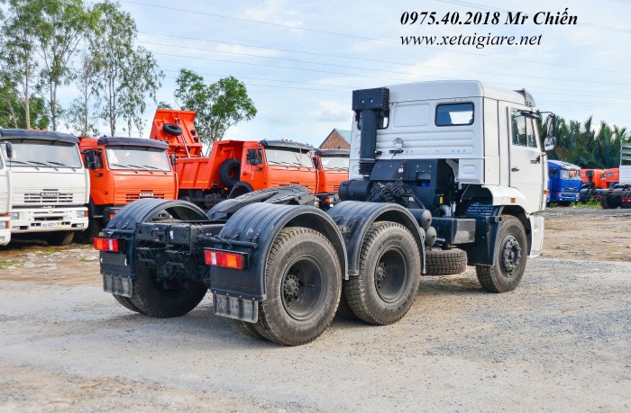 Xe Đầu Kéo Kamaz Nhập Khẩu Giá Rẻ Nhất Thị Trường