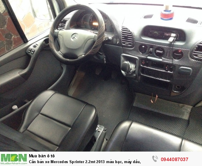 Cần bán xe Mercedes Sprinter 2.2mt 2013 màu bạc, máy dầu,