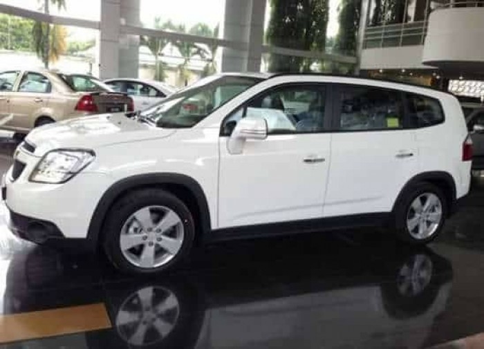 Chỉ 150tr đã bao thuế lấy ngay xe 7 chỗ kinh doanh