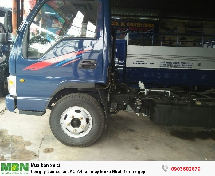 Công ty bán xe tải JAC 2.4 tấn máy Isuzu Nhật Bản trả góp