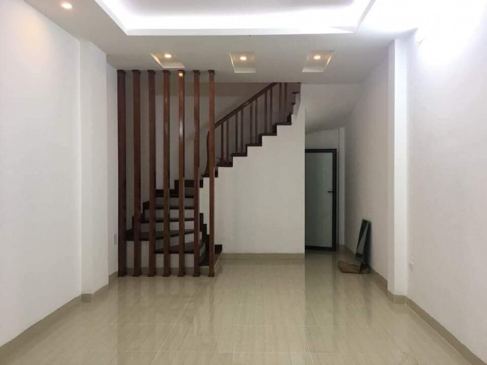 Bán nhà phố Nguyễn Ngọc Nại, Đống Đa kinh doanh sầm uất, 46m2x4 tầng