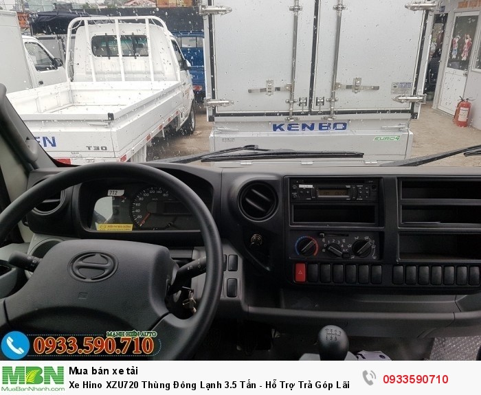Xe Hino XZU720 Thùng Đông Lạnh 3.5 Tấn - Hỗ Trợ Trả Góp Lãi Suất Ưu Đãi