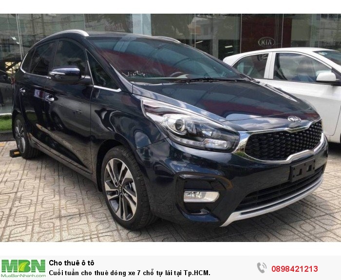 Cuối tuần cho thuê dòng xe 7 chỗ tự lái tại Tp.HCM.