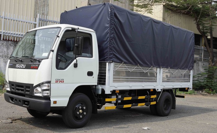 Giá xe tải Isuzu 1 tấn 9 qkr77he4 đời 2018,hỗ trợ trả góp 90%