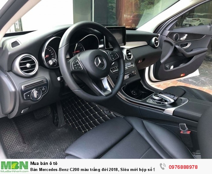 Bán Mercedes-Benz C200 màu trắng đời 2018, Siêu mới hộp số 9 Cấp.