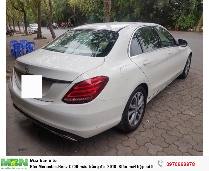 Bán Mercedes-Benz C200 màu trắng đời 2018, Siêu mới hộp số 9 Cấp.