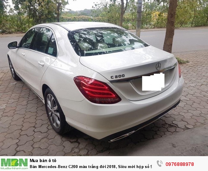 Bán Mercedes-Benz C200 màu trắng đời 2018, Siêu mới hộp số 9 Cấp.