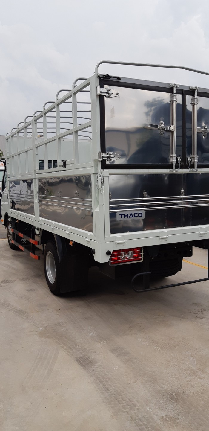 Bán Thaco Ollin 350 new, tải trọng 2150kg- 3490kg, máy Isuzu, euro4 năm sản xuất 2018, màu trắng, xe nhập
