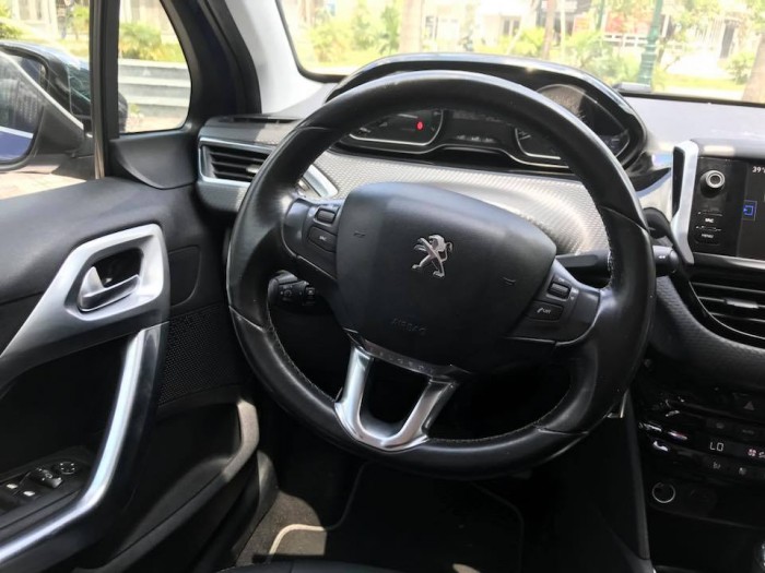 Peugeot 208 nhập khẩu nguyên chiếc tại Pháp sản xuất 2015, đăng ký 2016 chính chủ từ đầu siêu chất.
