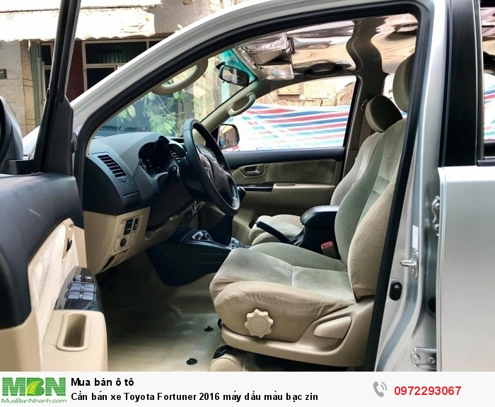Cần bán xe Toyota Fortuner 2016 máy dầu