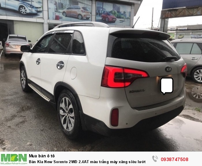Bán Kia New Sorento 2WD 2.4AT màu trắng máy xăng siêu lướt
