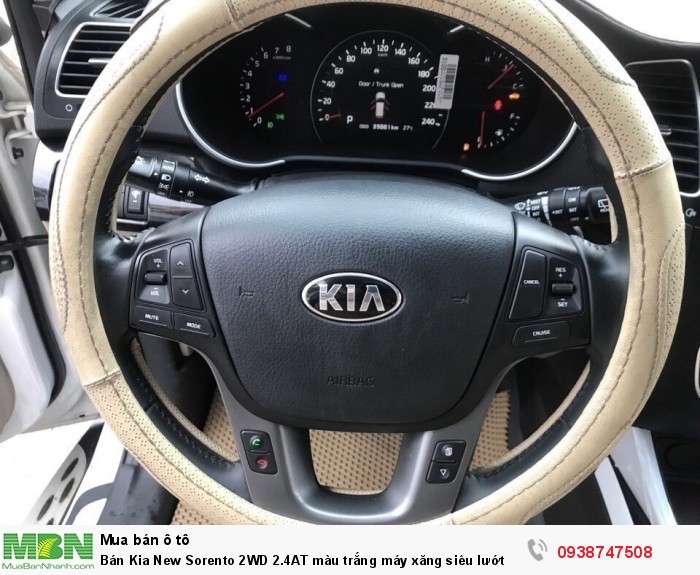 Bán Kia New Sorento 2WD 2.4AT màu trắng máy xăng siêu lướt