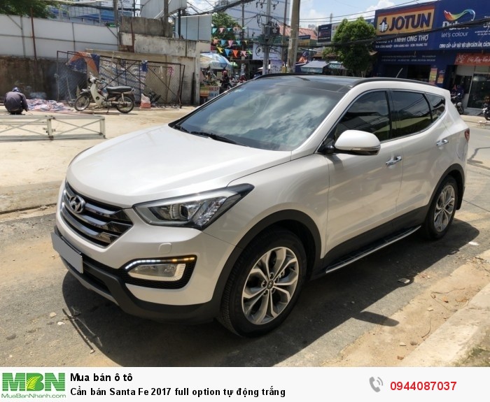 Cần bán Santa Fe 2017 full option tự động trắng