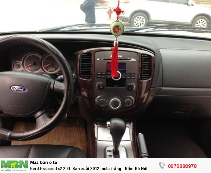 Ford Escape 4x2 2.3L Sản xuất 2012, màu trắng , Biển Hà Nội