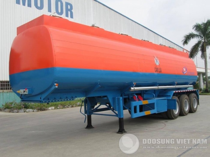 Bán SMRM Mooc Xitec Doosung chở xăng dầu 39 khối, giá cực tốt