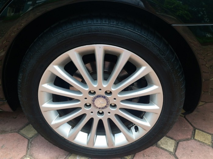 Mercedes S300 Màu Đen/Kem , Sản xuất 12/2011 Biển Hà Nội. Xe đăng ký chính chủ từ mới năm 2012