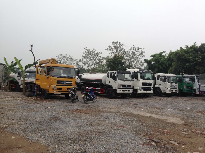 Xe phun nước rửa đường 9m3