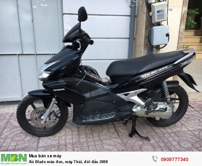 Air Blade màu đen, máy Thái, đời đầu 2008