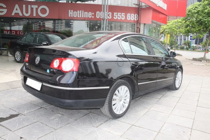 Volkswagen Passat 2.0 sản xuất 2009