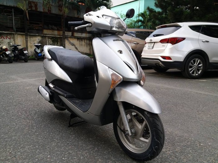 Honda SCR 110 Fi Xám Bạc Phun Xăng Điện Tử Xe Ga Của NHẬT
