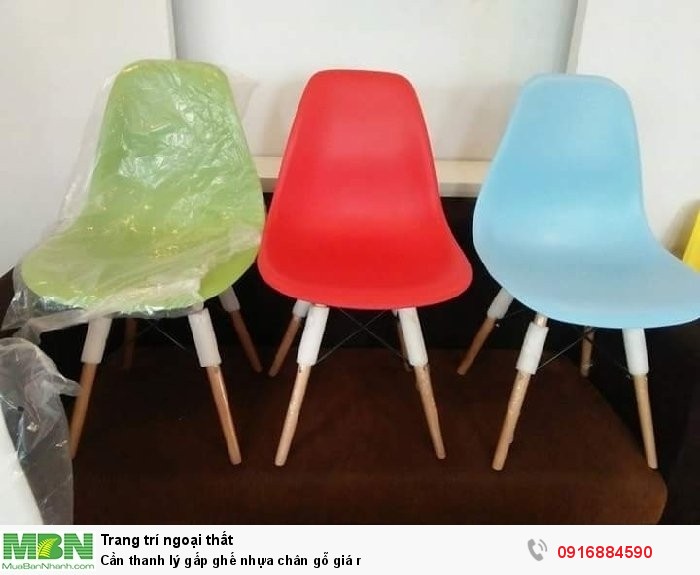Cần thanh lý gấp ghế  nhựa chân gỗ giá rẻ3