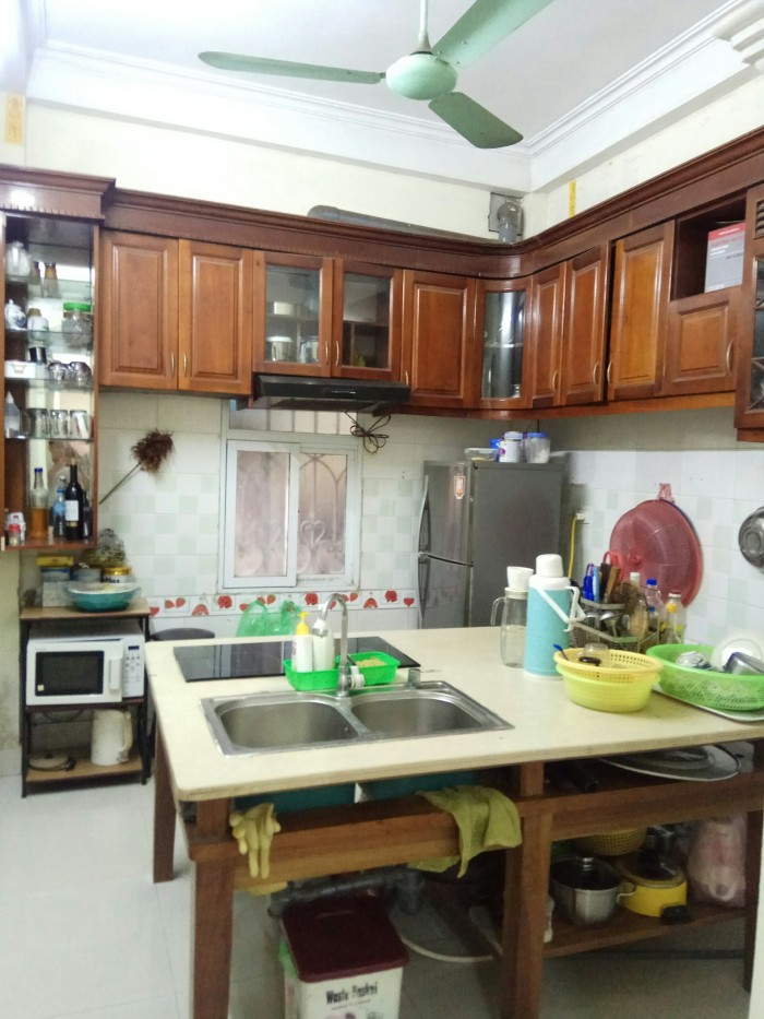 Bán nhà ngõ 272 Trần Khát Chân thông sang 424 Trần Khát Chân Dt 32m2x4t giá 1.9 tỷ