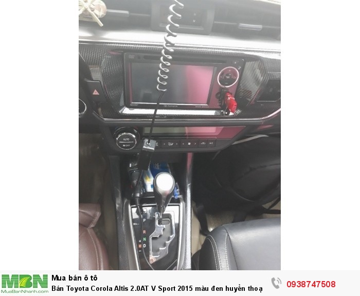 Bán Toyota Corola Altis 2.0AT V Sport 2015 màu đen huyền thoại