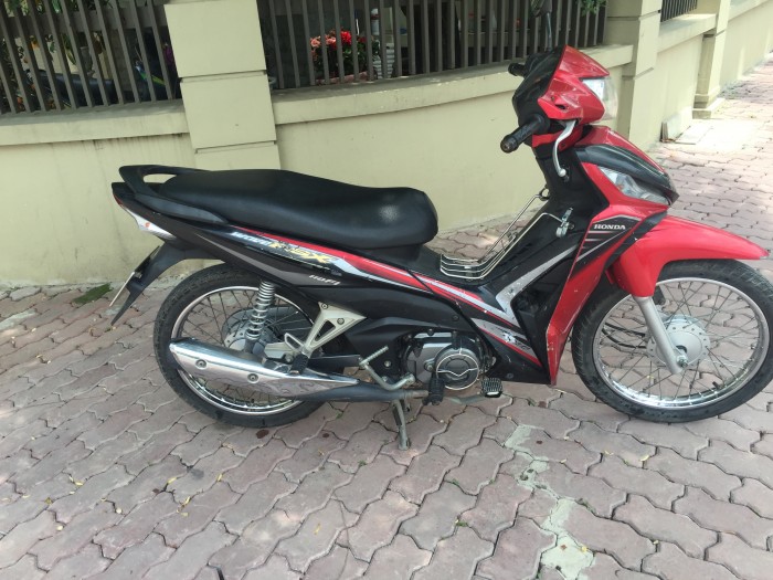 Đánh giá Honda Wave RSX 110 mới trẻ trung hơn tiết kiệm hơn