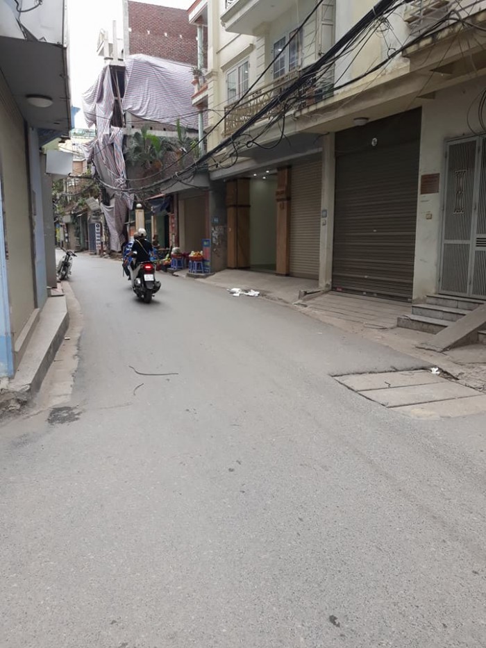 Bán nhà riêng tại phố Lê Trọng Tấn, Thanh Xuân 36m2, ô tô đỗ cửa