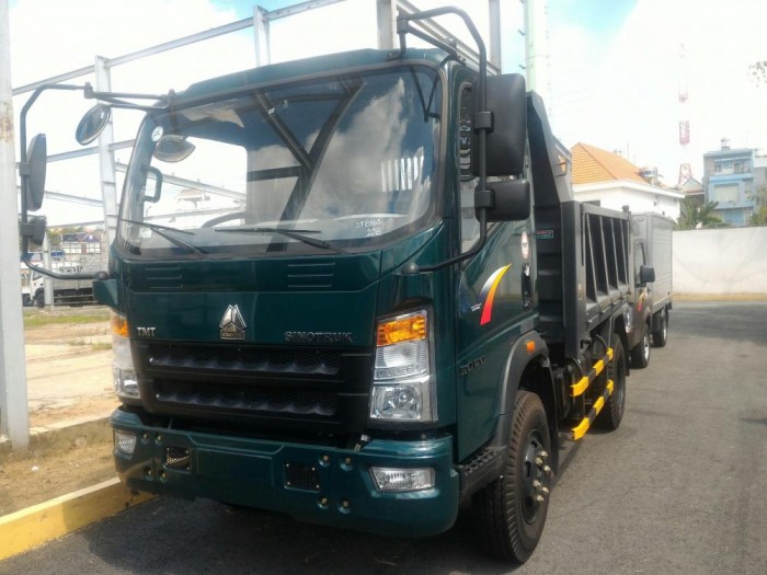 Xe Ben Sinotruk St8165d