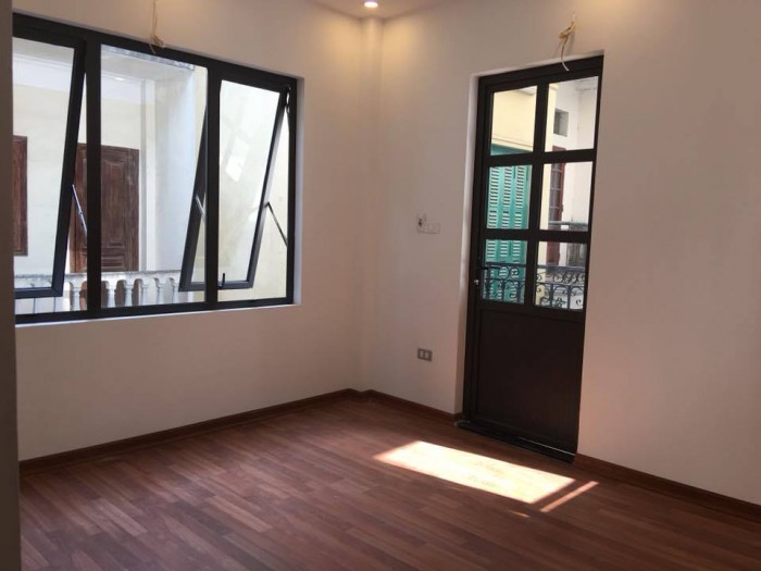 Bán Nhà Ở Hào Nam – Nhà Mới Đẹp, 41m2