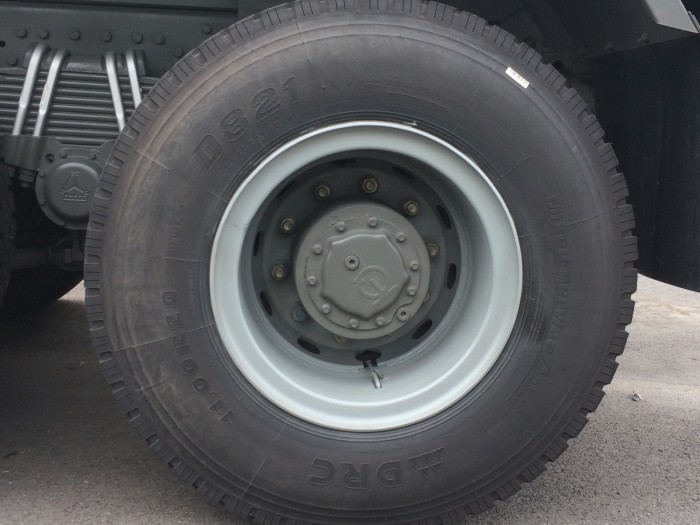 Xe ben sinotruk st290d thùng vuông ( 6x4)