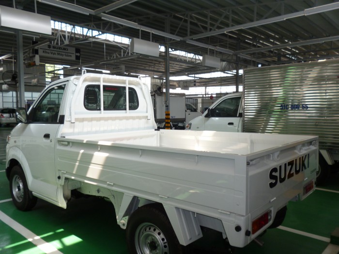 Xe tải Suzuki 750kg giá tốt, có xe giao ngay, đóng thùng các loại