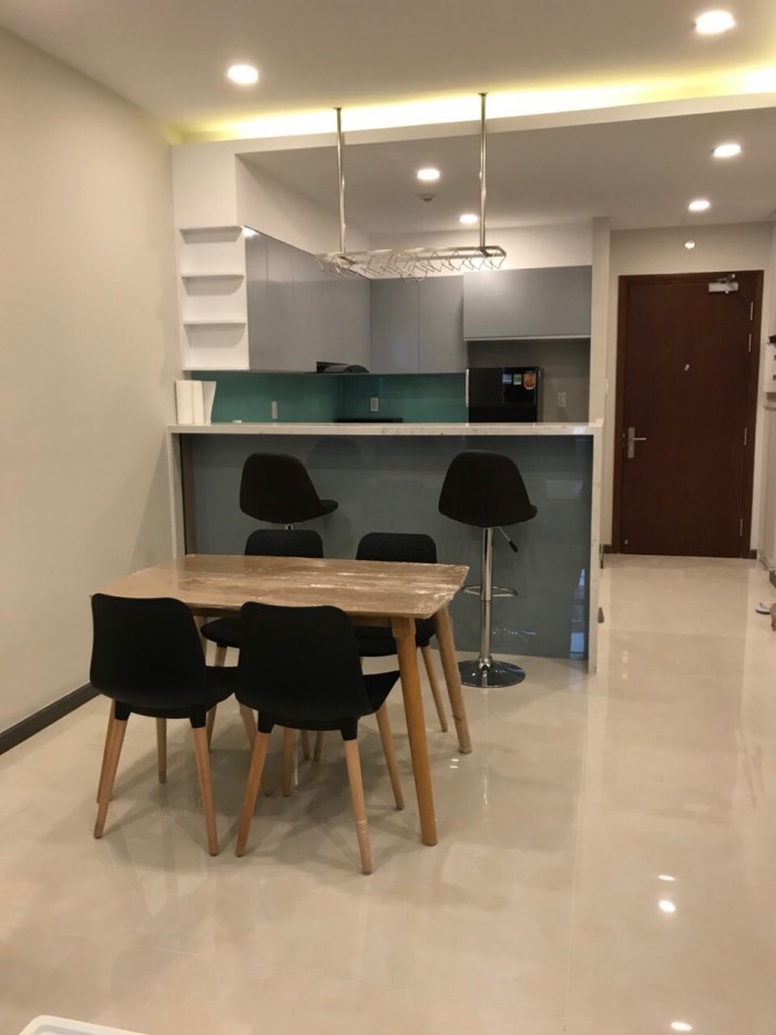 Cần tiền nên bán lại căn hộ 2 Phòng ngủ, 2 tolet lầu cao dự án Căn Hộ The Gold View, giá chỉ 3.6ty.