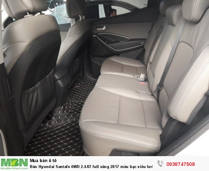 Bán Hyundai Santafe 4WD 2.4AT full xăng 2017 màu bạc siêu lướt