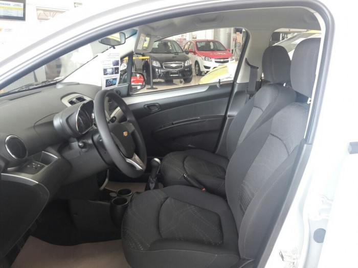 Bán Chevrolet Spark 2018 Ưu Đãi Cực Khủng Lên Đến 80tr, Nhận Xe Chỉ Với 73tr, Hỗ Trợ Chạy Thử Xe