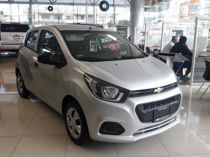Bán Chevrolet Spark 2018 Ưu Đãi Cực Khủng Lên Đến 80tr, Nhận Xe Chỉ Với 73tr, Hỗ Trợ Chạy Thử Xe