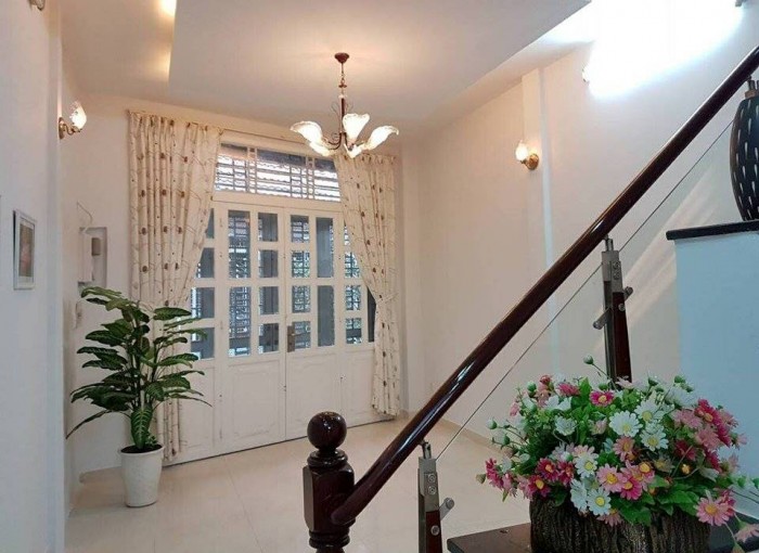 Bán nhà Nguyễn Phi Khanh,Q1,19m2 hẻm 2 xe máy,2PN, 19m2 giá 2.85 tỷ.(giảm sâu)