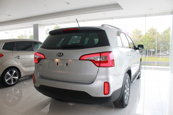 ( KIA Bà Rịa Vũng Tàu) Bán Kia Sorento 2018, bạc, hỗ trợ thủ tục ngân hàng, bảo hiểm, liên hệ Ms. Đào 0937.733.547