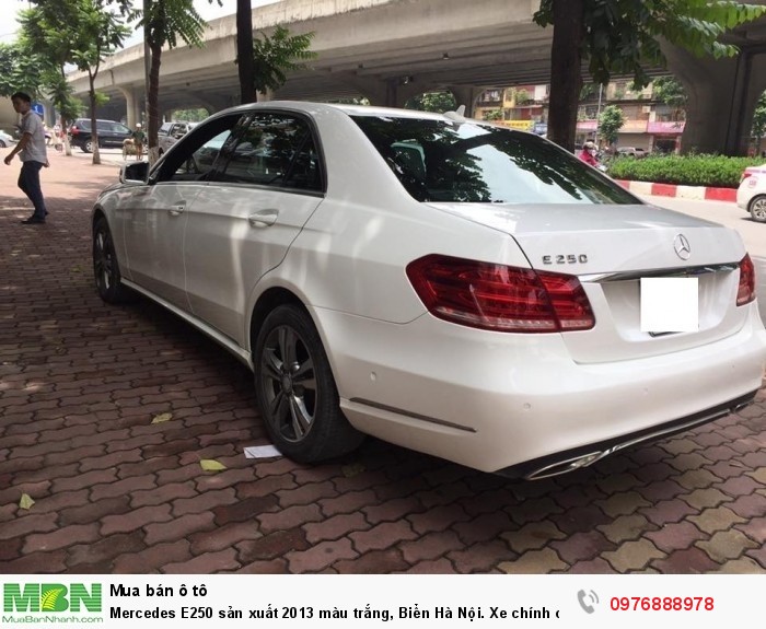 Mercedes E250 sản xuất 2013 màu trắng, Biển Hà Nội. Xe chính chủ từ đầu